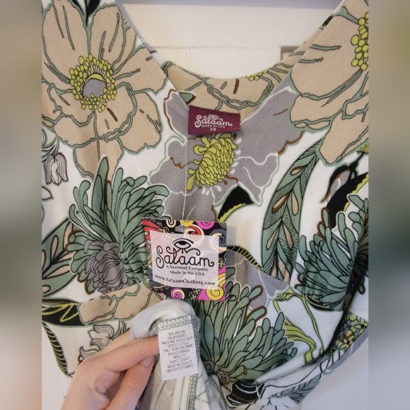 Salaam Marilyn Dress - Picture 7 of 7